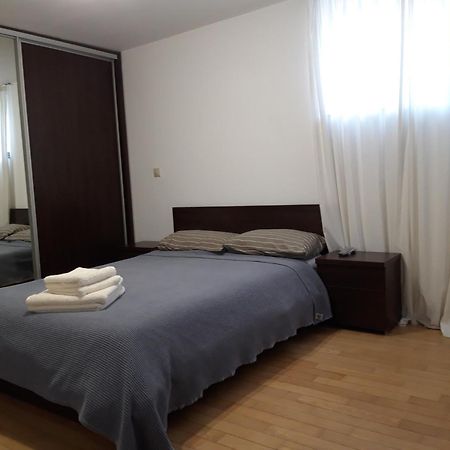 Papas Apartments Bucurestii Noi Pokoj fotografie